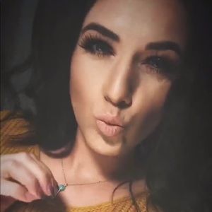 Meet your seller Mersades